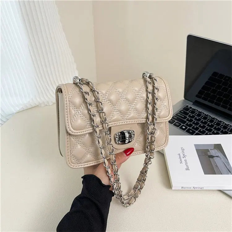 Women’s Premium Leather Handbag – Trendy Casual Paris Style