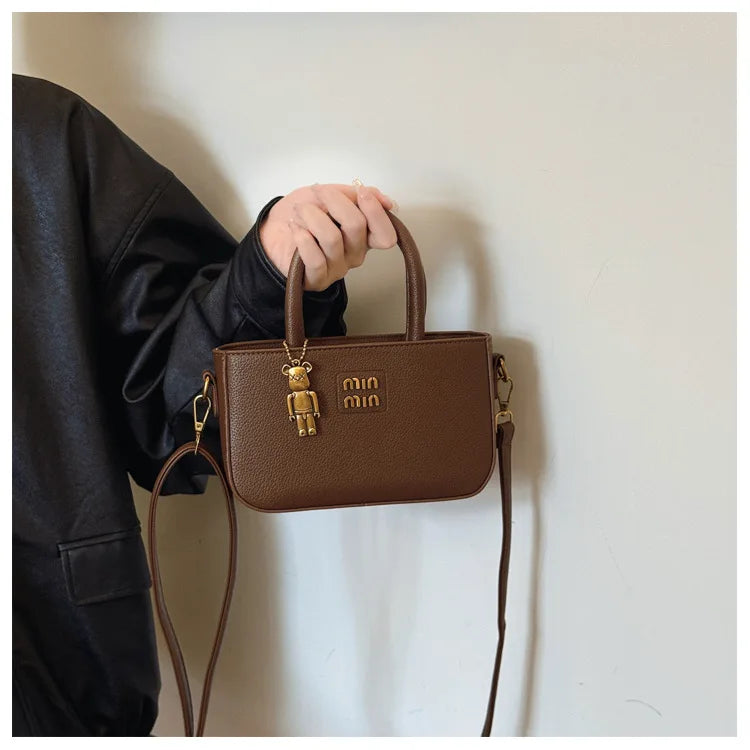 Women’s Minimalist Shoulder Bag – Small Square Handbag 2025 Trend